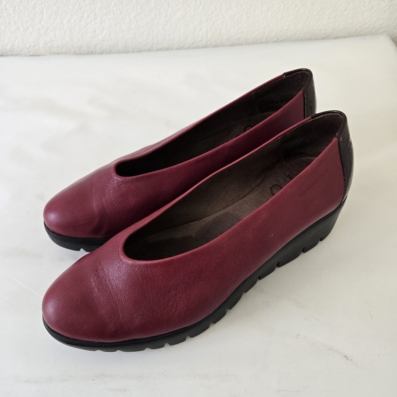 Wonders Fly Classic Leather Wedge Pumps Loafer Burgundy Size 39 Or US 9 - Picture 4 of 16